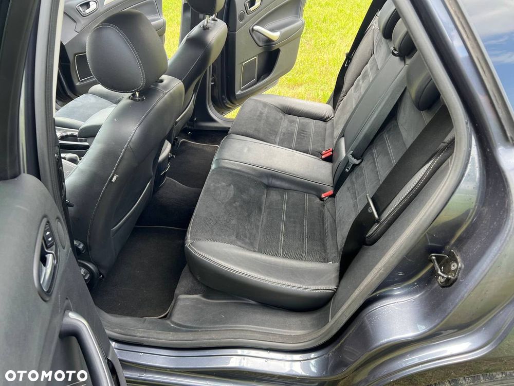 Ford Mondeo - 8