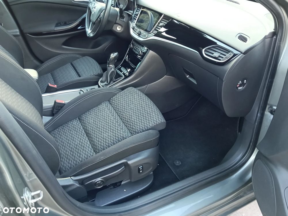 Opel Astra 1.4 Turbo Edition - 10