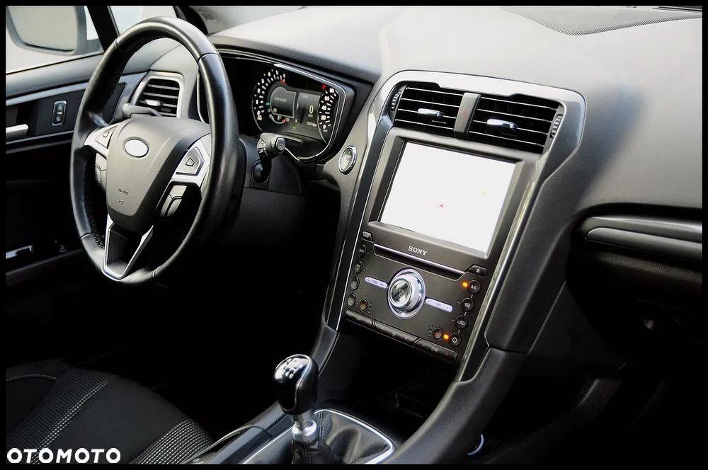 Ford Mondeo 2.0 TDCi Titanium - 28