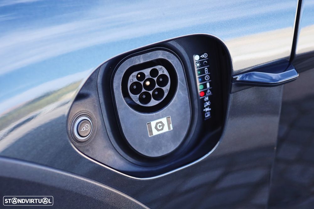 Porsche Taycan 4S Bateria Performance Plus - 30