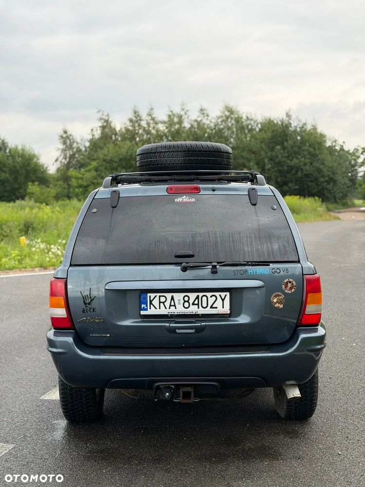 Jeep Grand Cherokee - 11