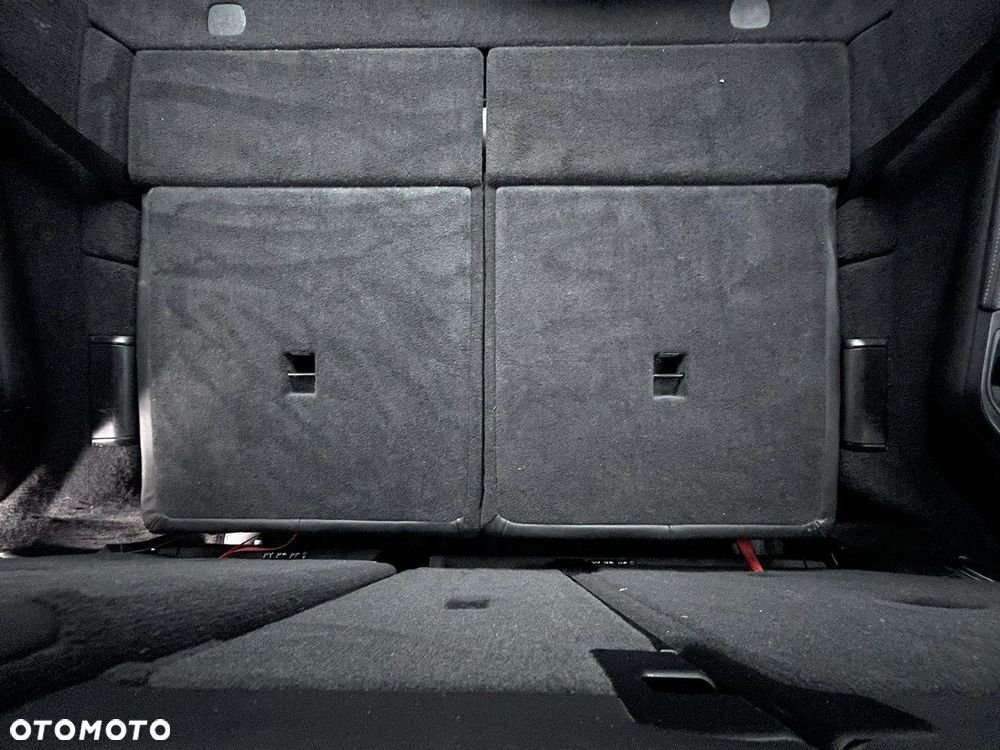 BMW X7 M50i sport - 13