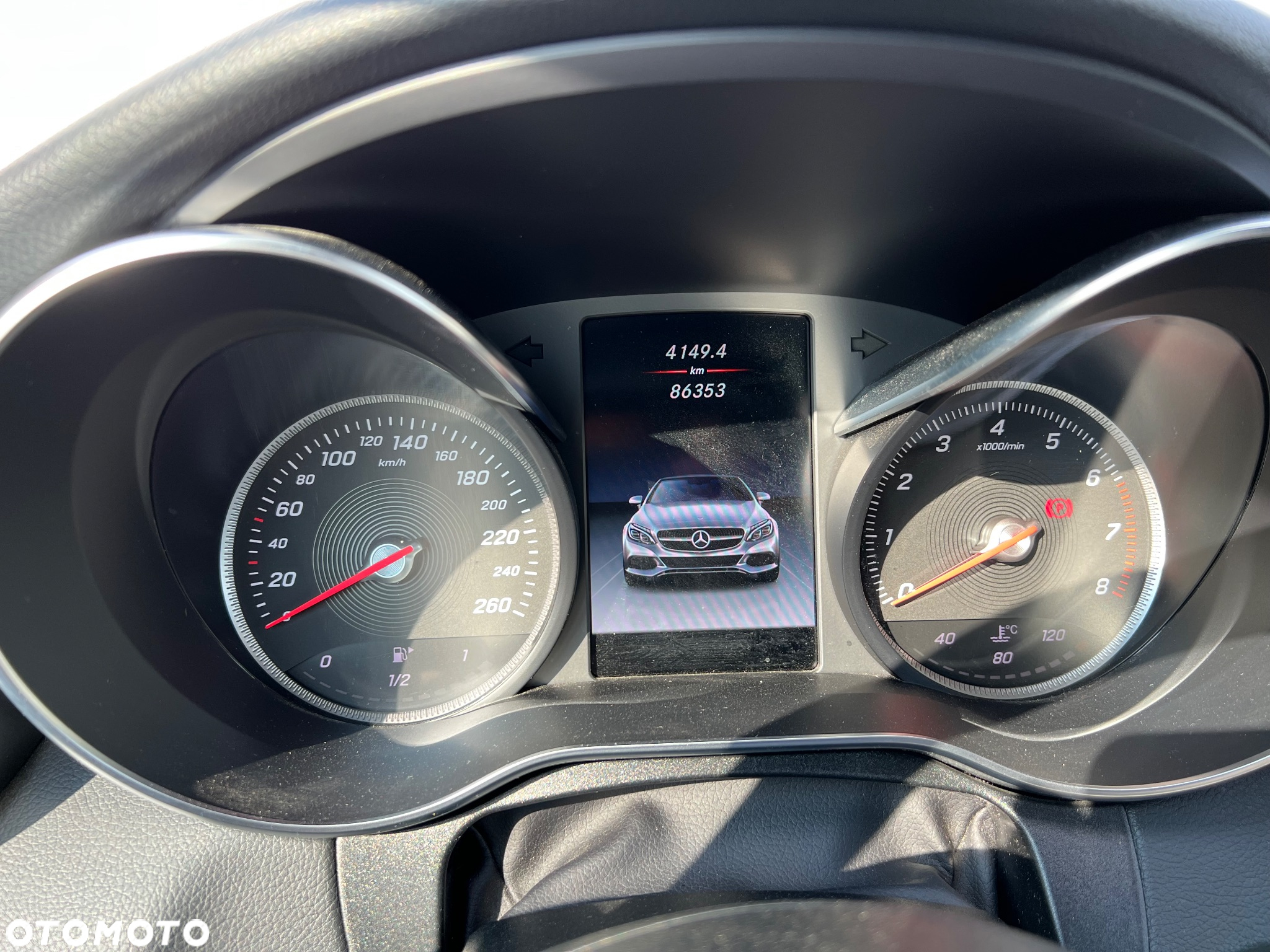 Mercedes-Benz Klasa C 200 Cabrio 9G-TRONIC AMG Line - 20