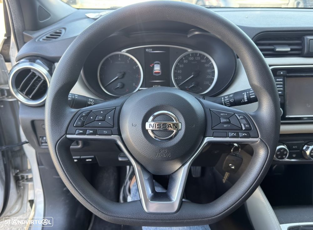 Nissan Micra 0.9 IG-T Tekna Energy Touch S/S - 11