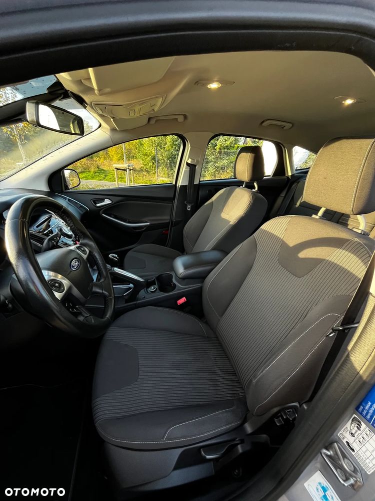 Ford Focus - 8