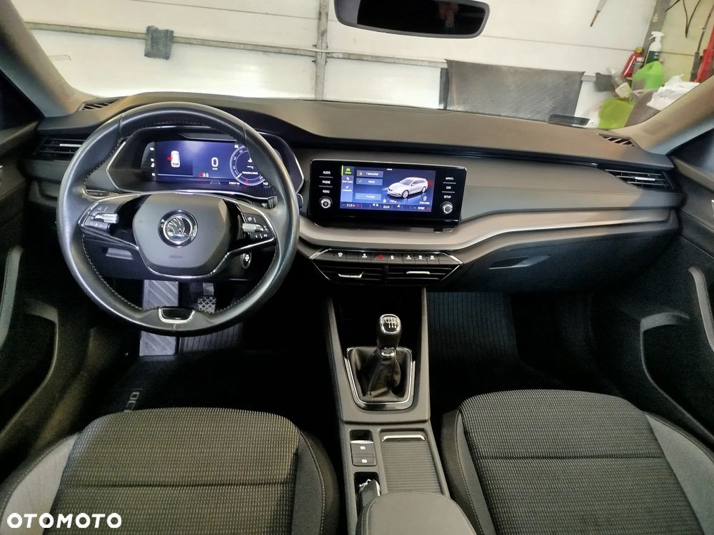 Skoda Octavia 1.5 TSI ACT Ambition - 9