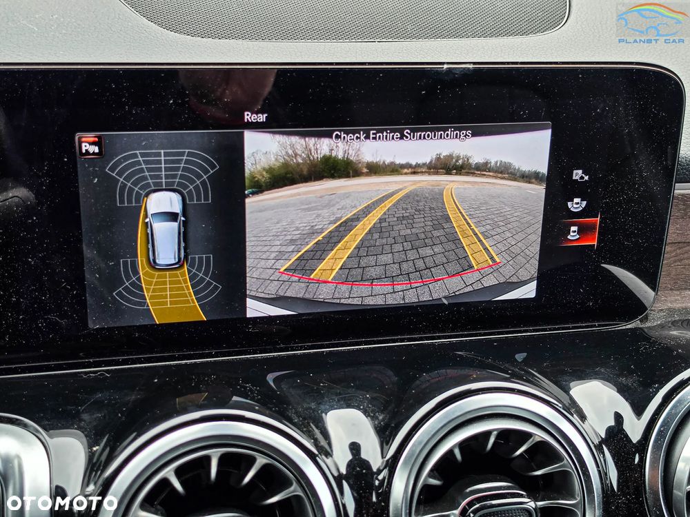 Mercedes-Benz EQB 250+ - 30