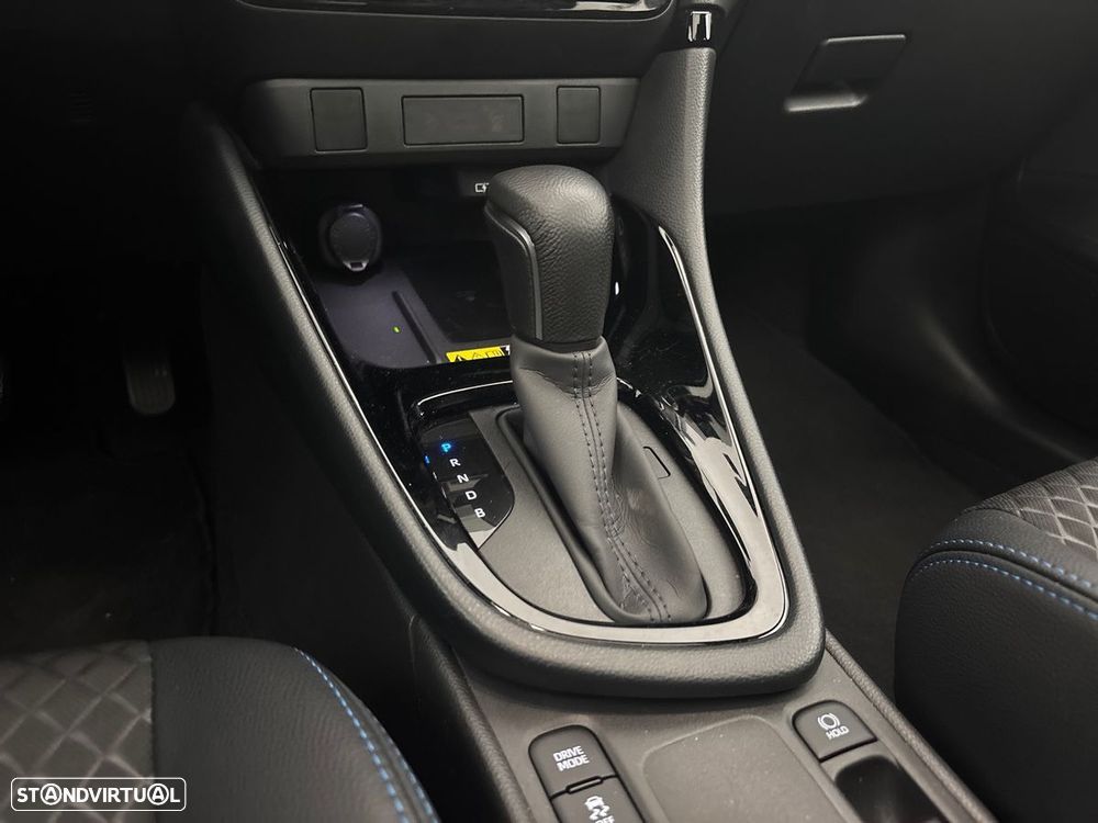 Toyota Yaris 1.5 HDF Premier Edition - 21