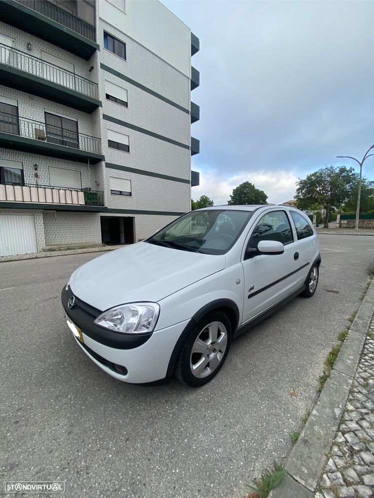 Opel Corsa - 1
