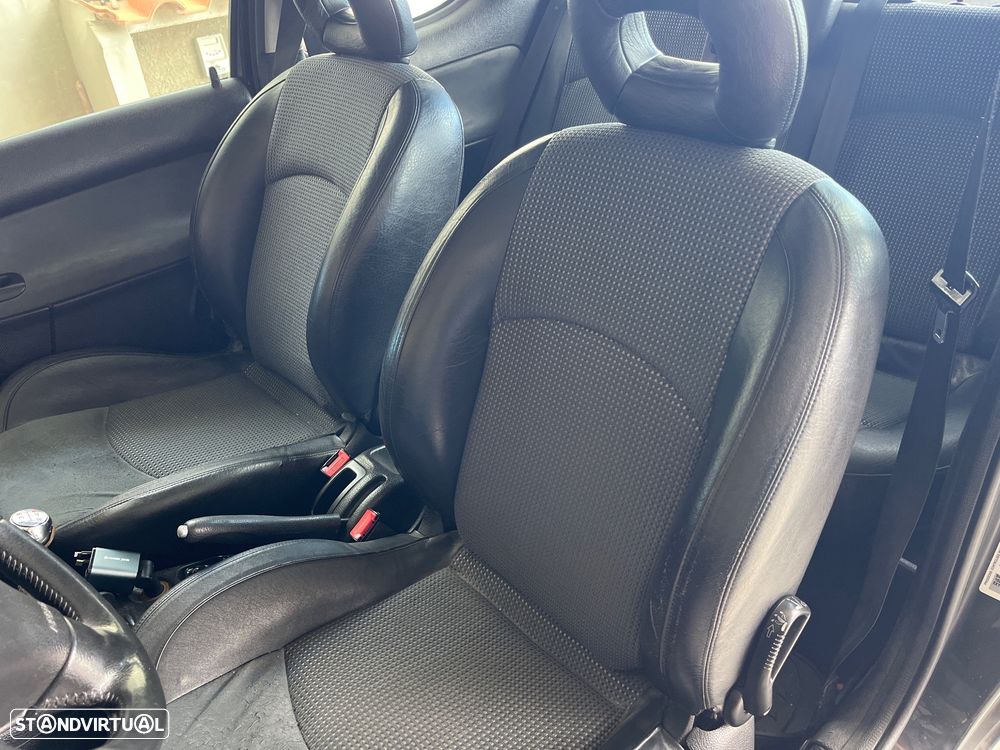 Peugeot 206 1.6 GTi - 9