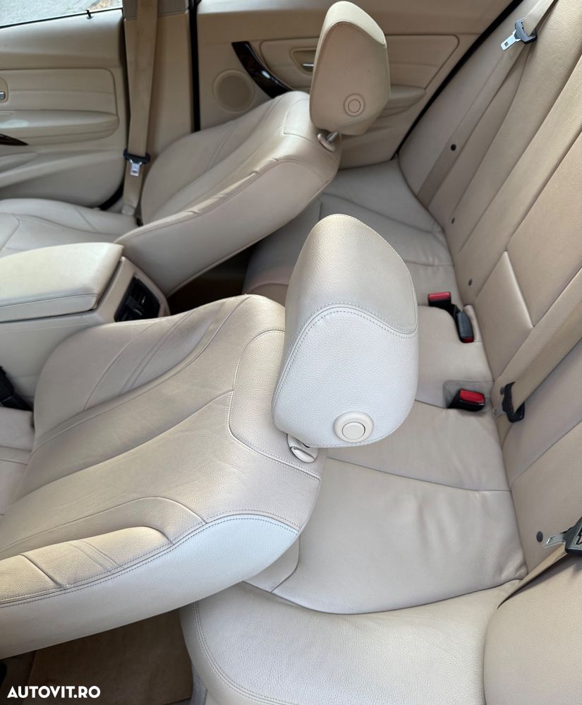BMW Seria 3 320d Efficient Dynamics Edition - 22