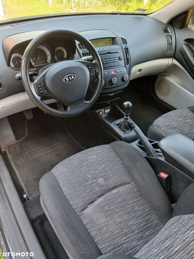 Kia Ceed 1.6 Crdi Comfort - 5