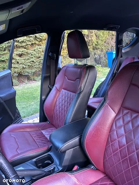 Toyota RAV4 - 13