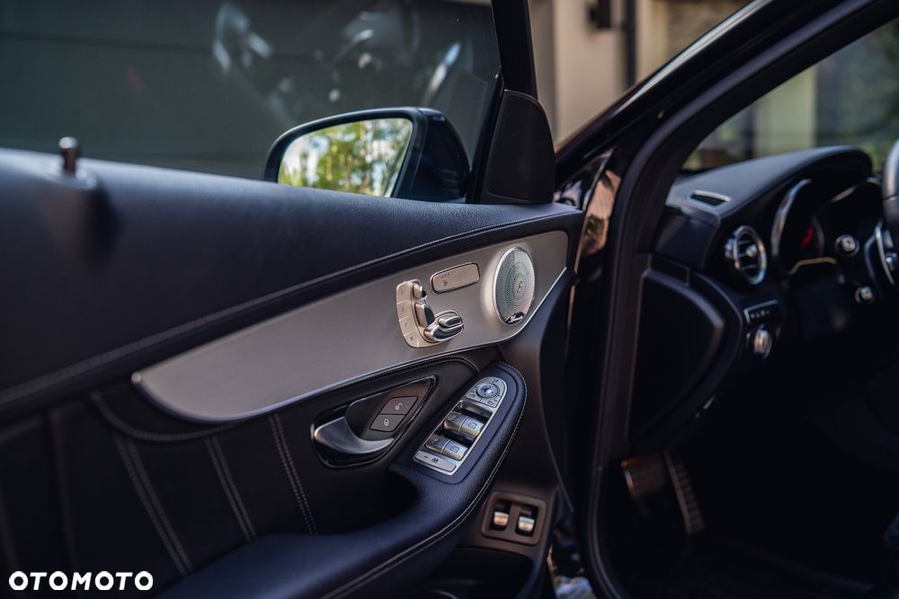 Mercedes-Benz GLC AMG 63 S 4-Matic+ - 27