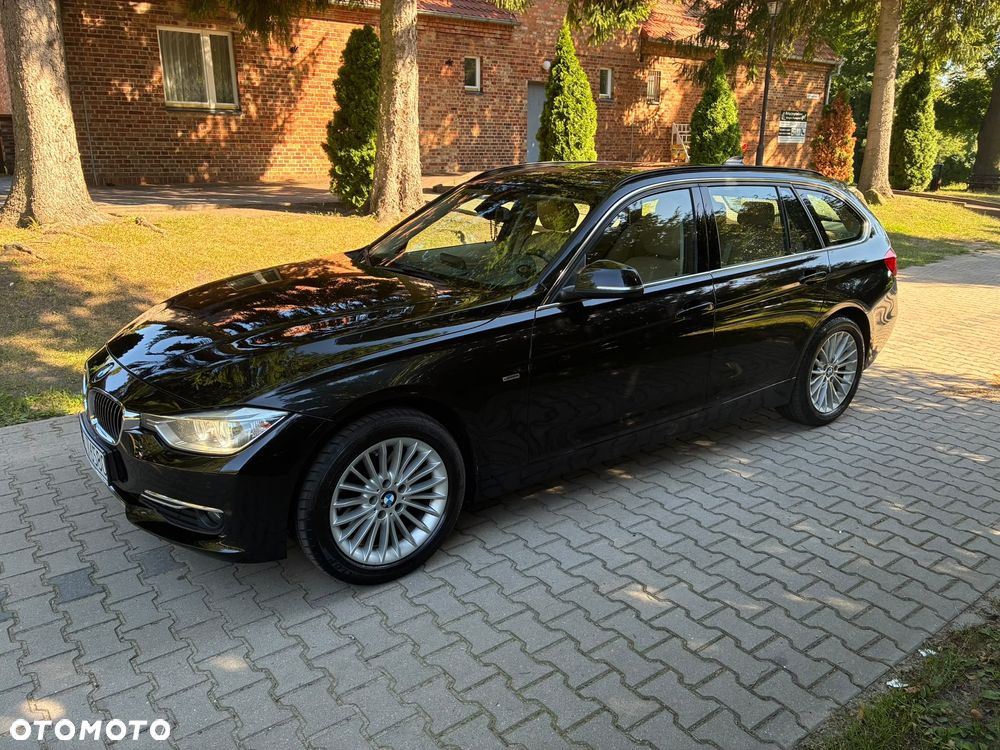 BMW Seria 3 320d xDrive - 2