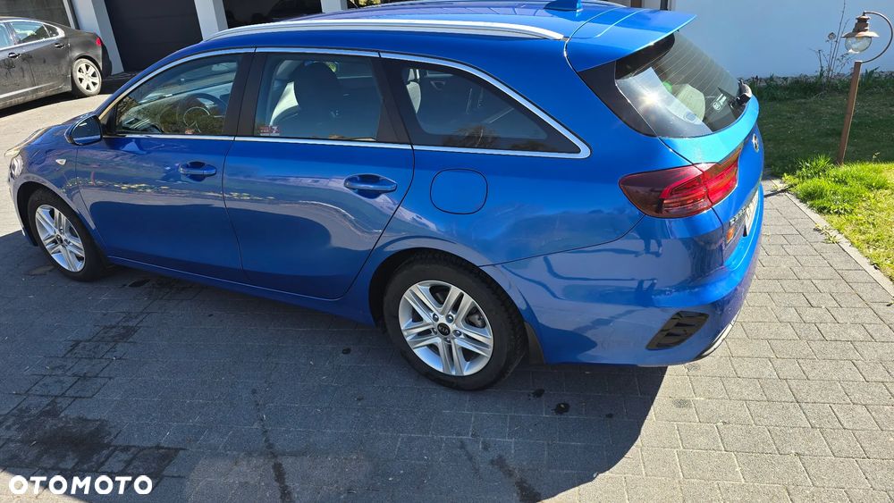 Kia Ceed 1.6 CRDi SCR L - 4