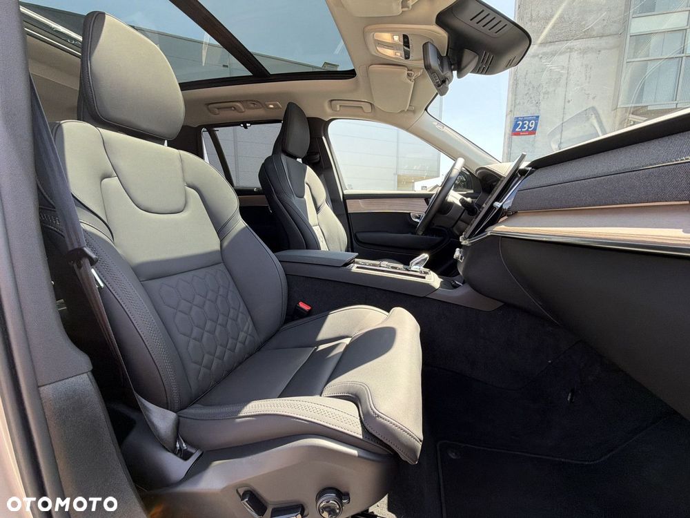 Volvo XC 90 - 14