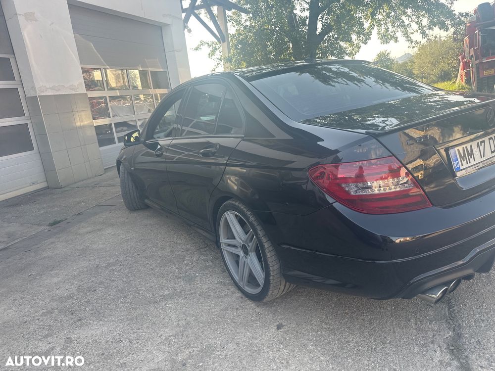 Mercedes-Benz C 350 CDI 4-Matic BlueEfficiency Aut. - 10