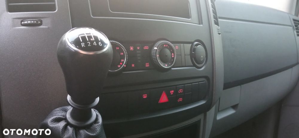 Volkswagen CRAFTER - 13