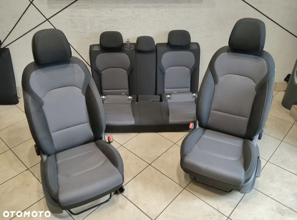 HYUNDAI I30 III LIFT HB KOMPLET FOTELI FOTEL KANAPA
