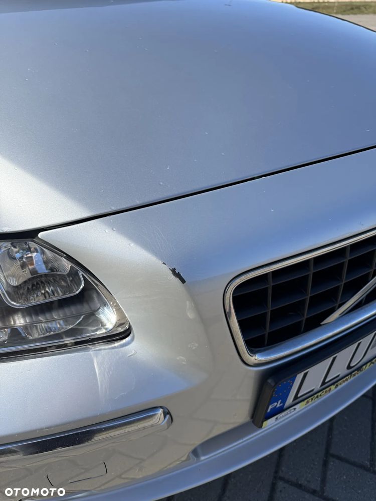 Volvo S60 2.5T Momentum - 3