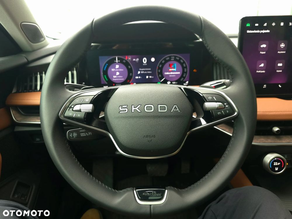 Skoda Superb 1.5 TSI Plug-in Hybrid L&K DSG - 21