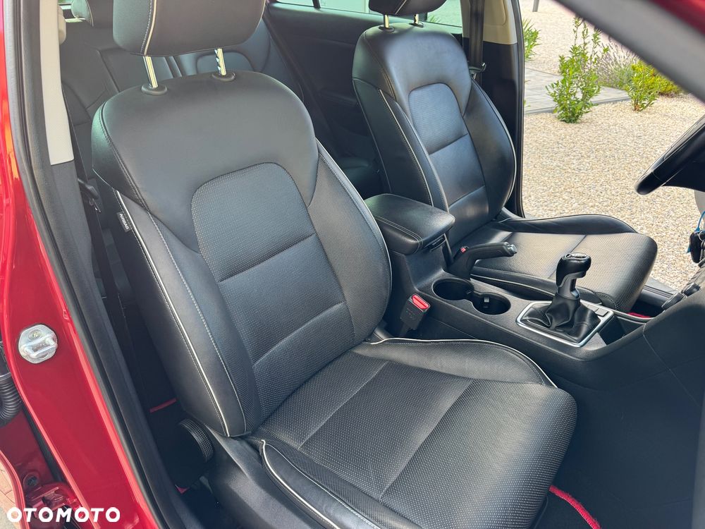 Kia Sportage 1.6 GDI 2WD Black Edition - 33