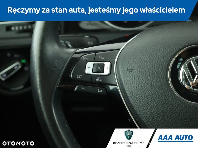 Volkswagen Golf Variant - 17