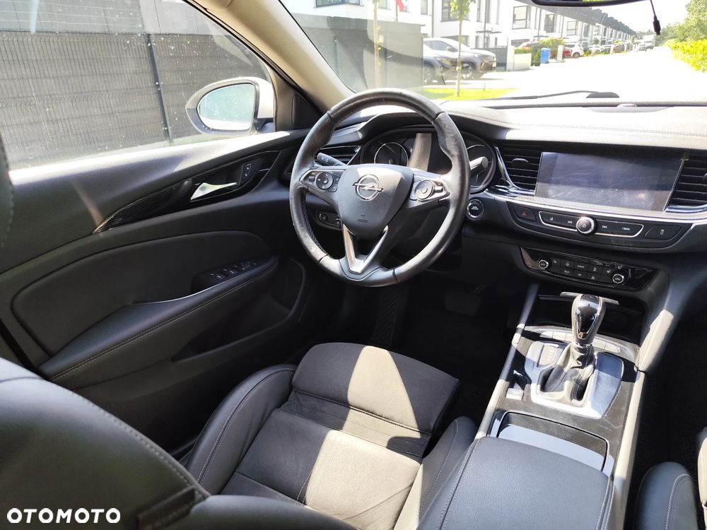 Opel Insignia 1.5 T Elite S&S - 28