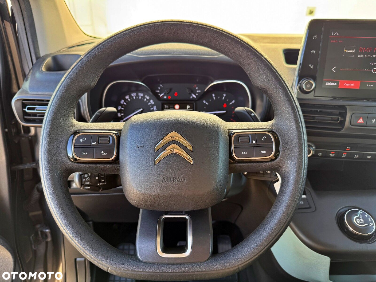 Citroën Berlingo M 1.2 PureTech Feel S&S - 16