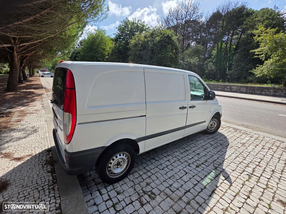Mercedes-Benz Vito 109 CDi/32 9L Compacto - 5