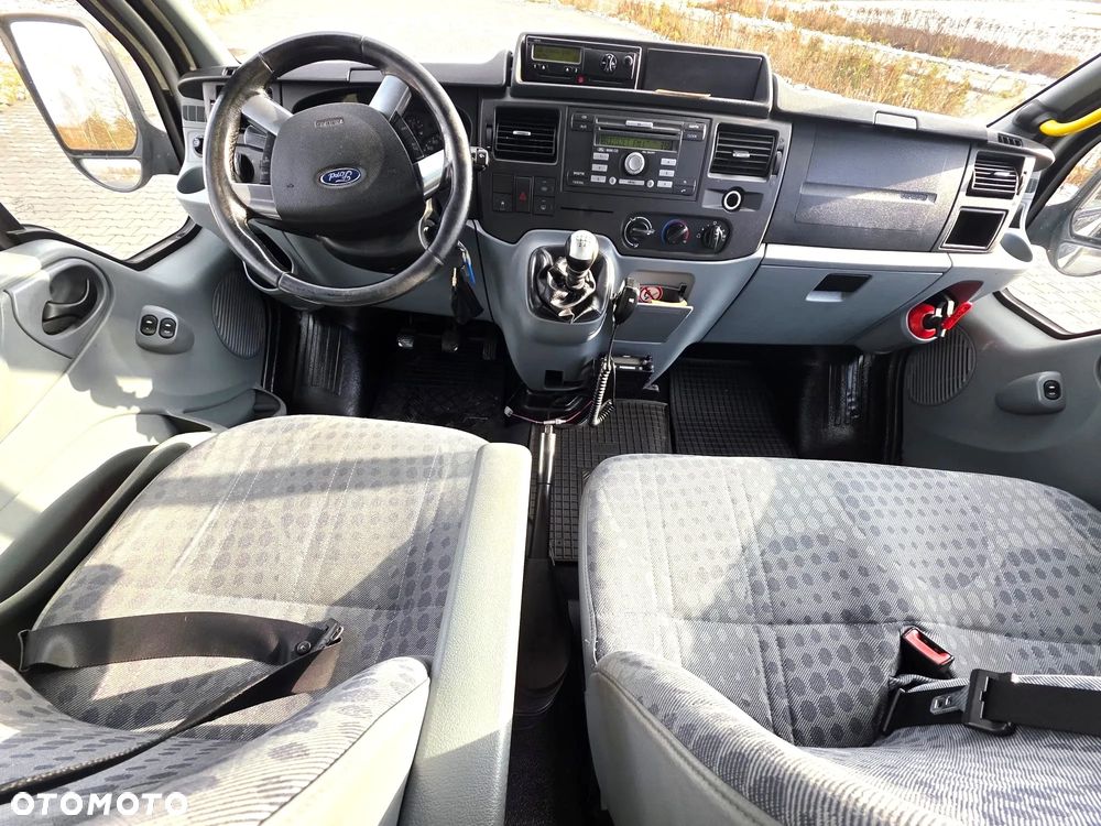Ford TRANSIT - 16