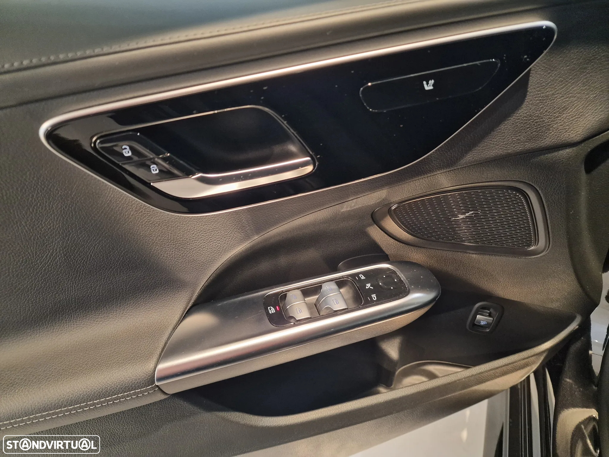 Mercedes-Benz C 300 d AMG Line - 22