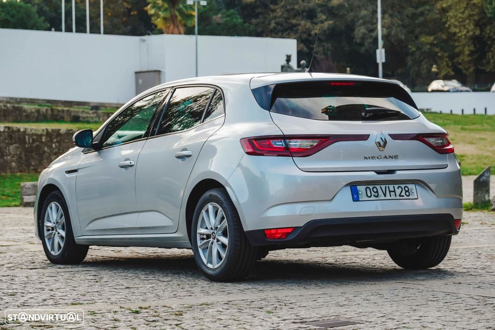 Renault Mégane 1.5 dCi Zen - 5