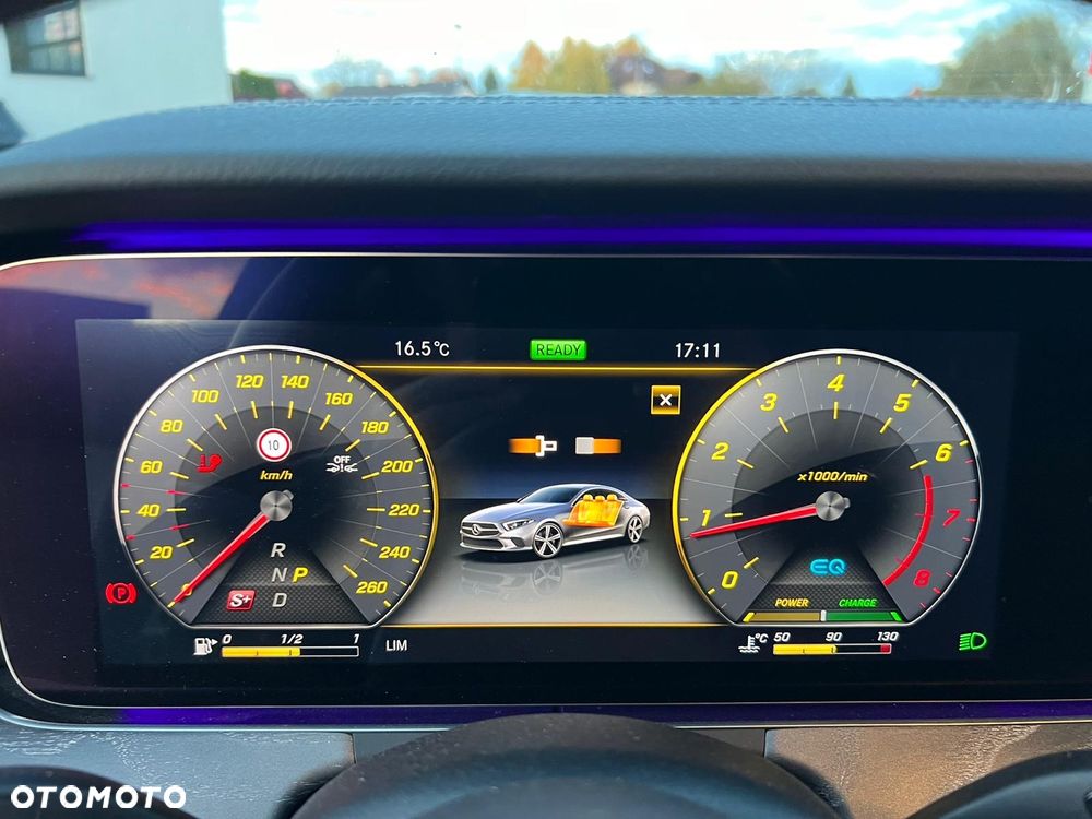 Mercedes-Benz CLS 450 4Matic 9G-TRONIC AMG Line - 18