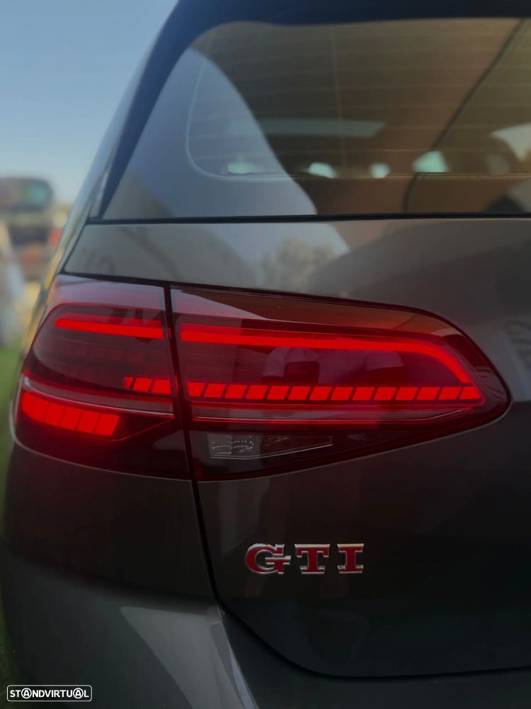 VW Golf 2.0 TSI GTI DSG Performance - 16