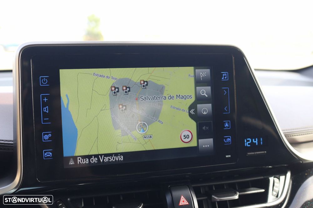 Toyota C-HR 1.8 Hybrid Exclusive+P.Luxury - 32