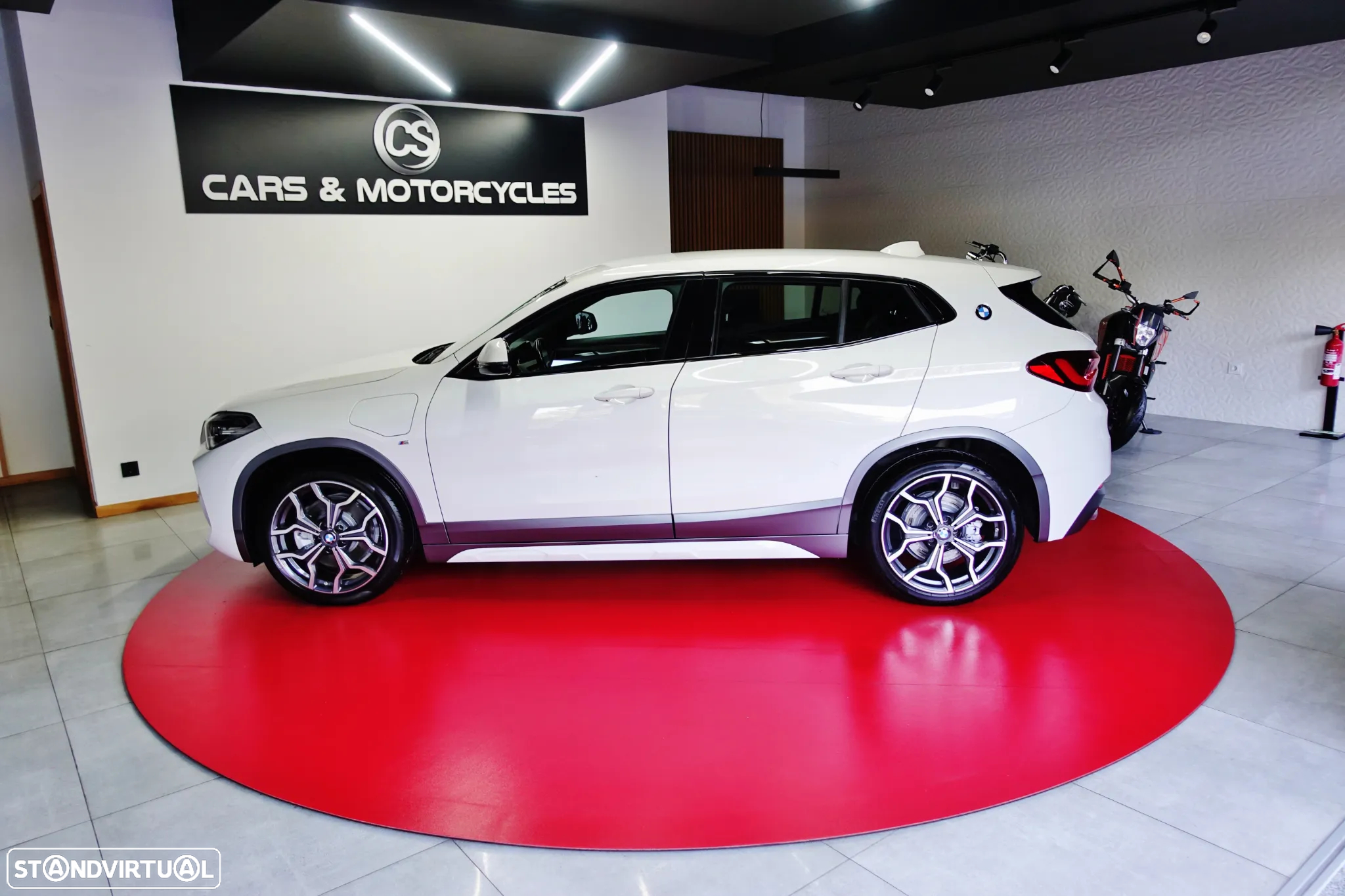 BMW X2 25 e xDrive Pack M - 30