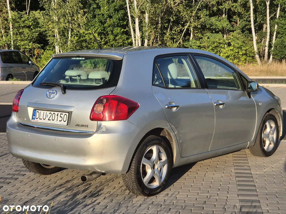 Toyota Auris 1.6 VVT-i Prestige MM - 9