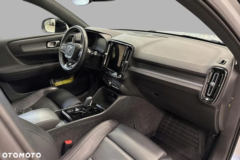 Volvo XC 40 T5 Recharge DKG RDesign - 22
