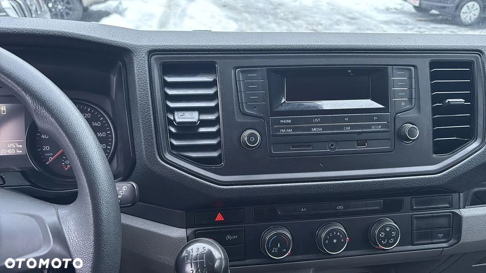 Volkswagen Crafter - 12