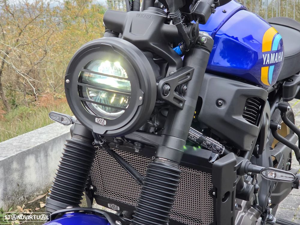 Yamaha XSR - 25