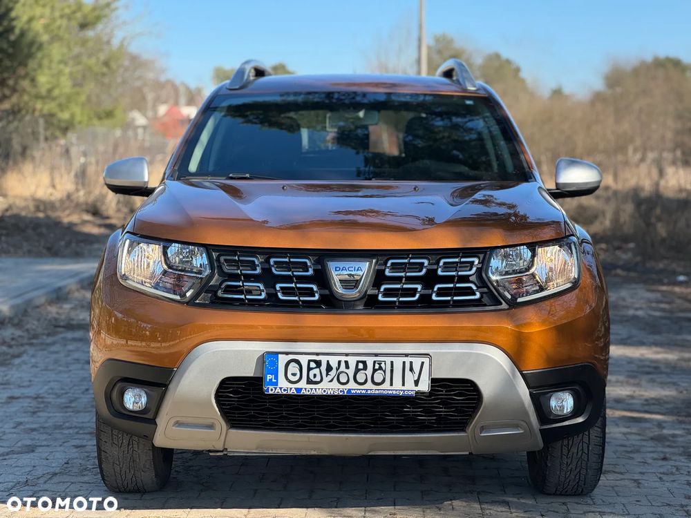 Dacia Duster 1.6 SCe Laureate S&S - 8