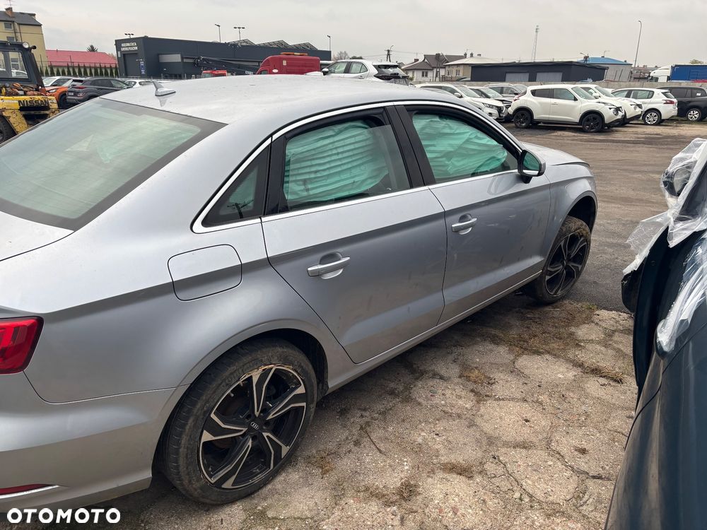 Audi A3 Limousine 2.0 TDI (clean diesel) S line Sportpaket - 2