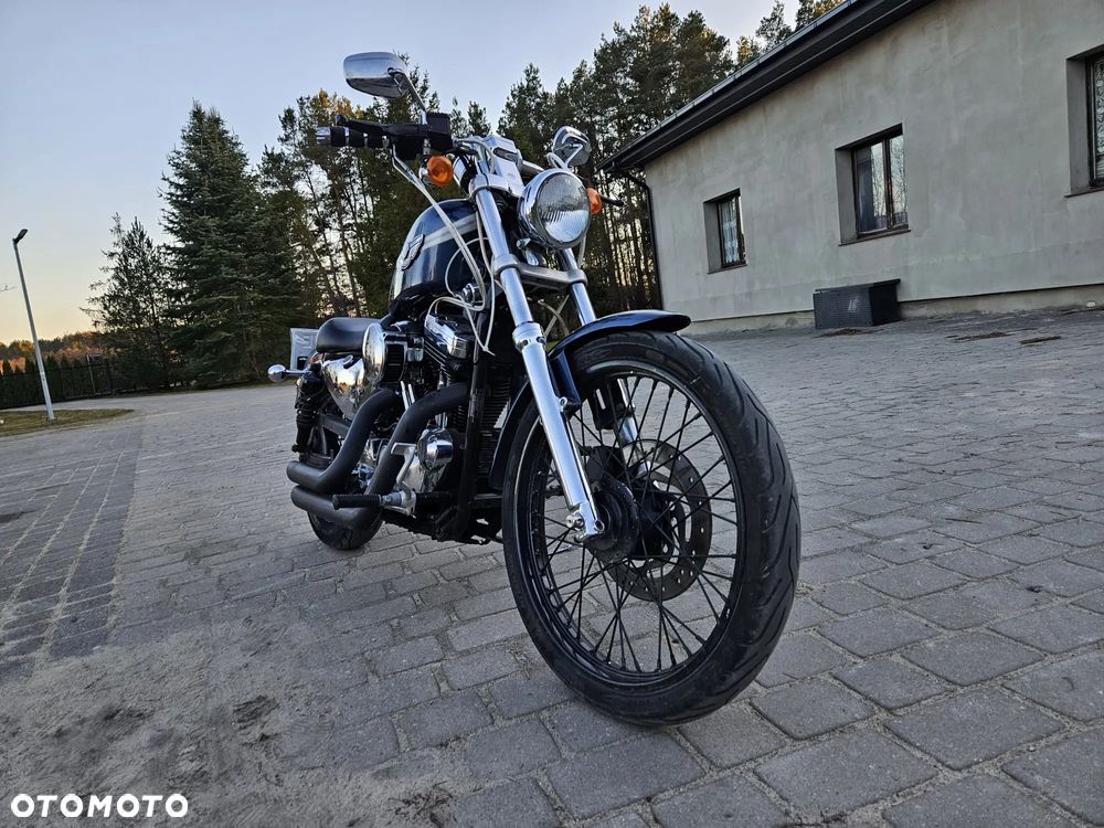 Harley-Davidson Sportster Custom 1200C - 3