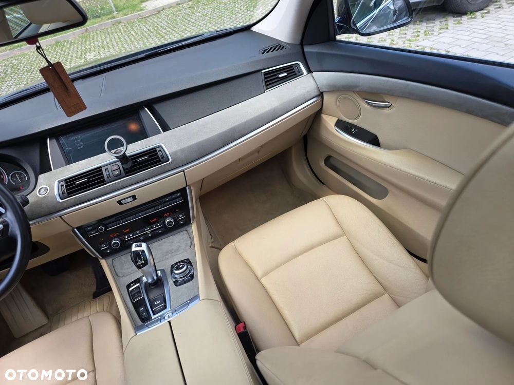 BMW 5GT 530d - 36