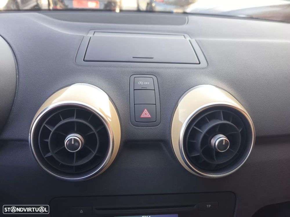 Audi A1 1.2 TFSI Attraction - 10