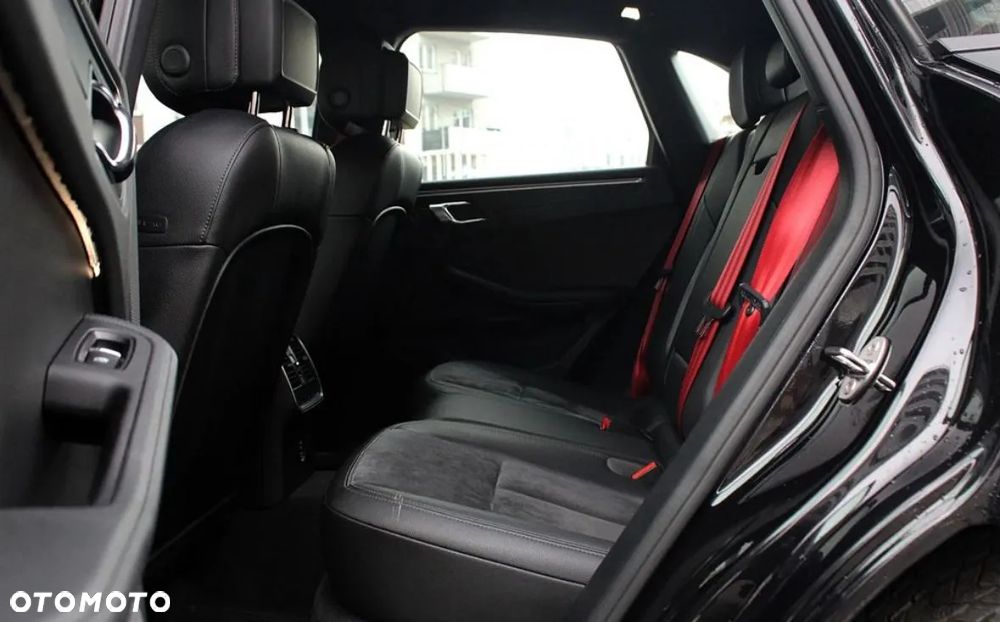 Porsche Macan - 13