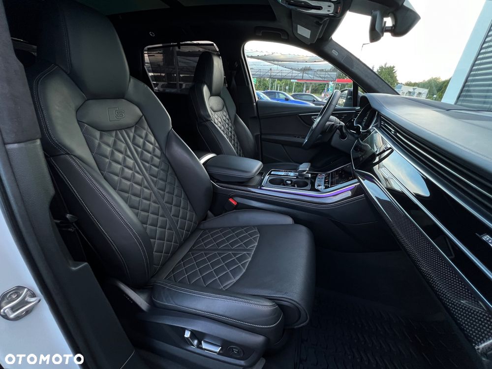 Audi SQ7 SUV TFSI tiptronic - 28
