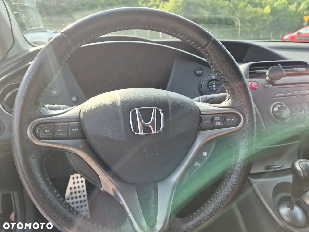 Honda Civic 1.8 Sport - 16